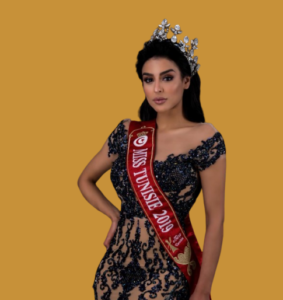 Sabrine Khalifa, la représentante de Miss Tunisie à Miss World a été classée parmi les top 10pour son travail humanitaire.